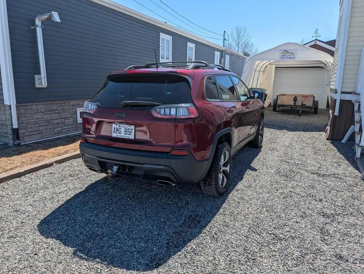Jeep Cherokee снимка Jeep Cherokee