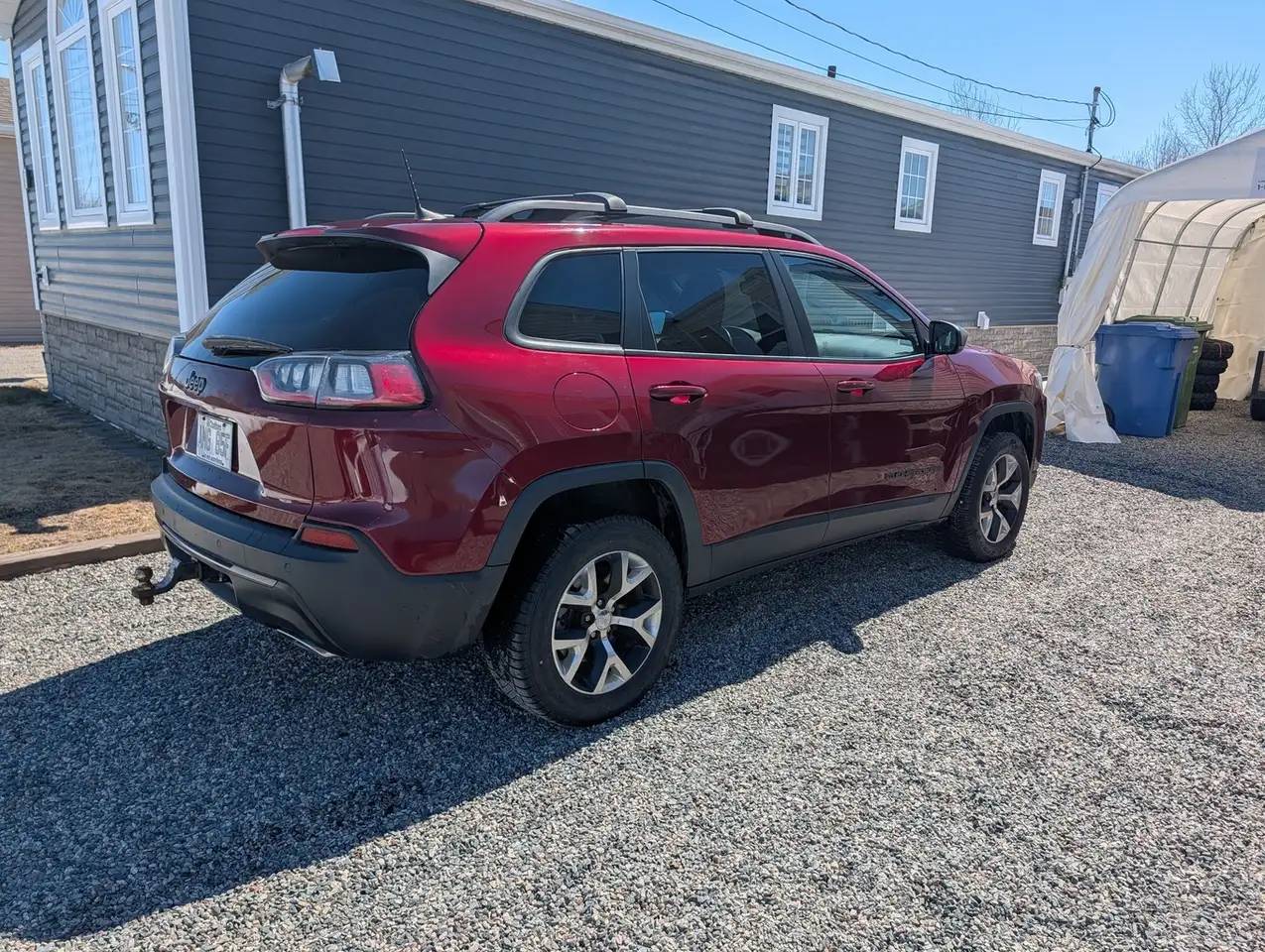 Jeep Cherokee снимка Jeep Cherokee