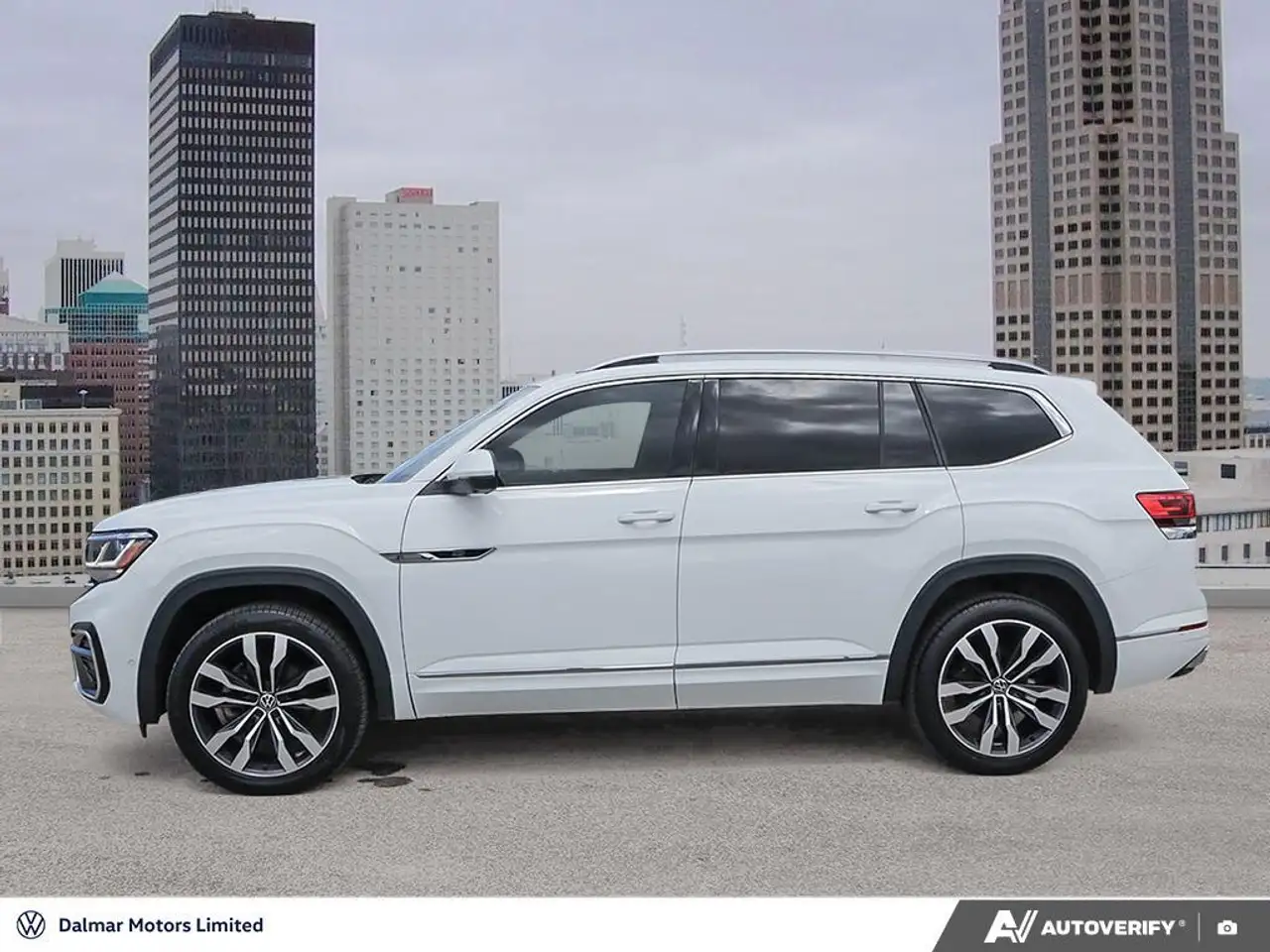 Volkswagen Atlas снимка Volkswagen Atlas