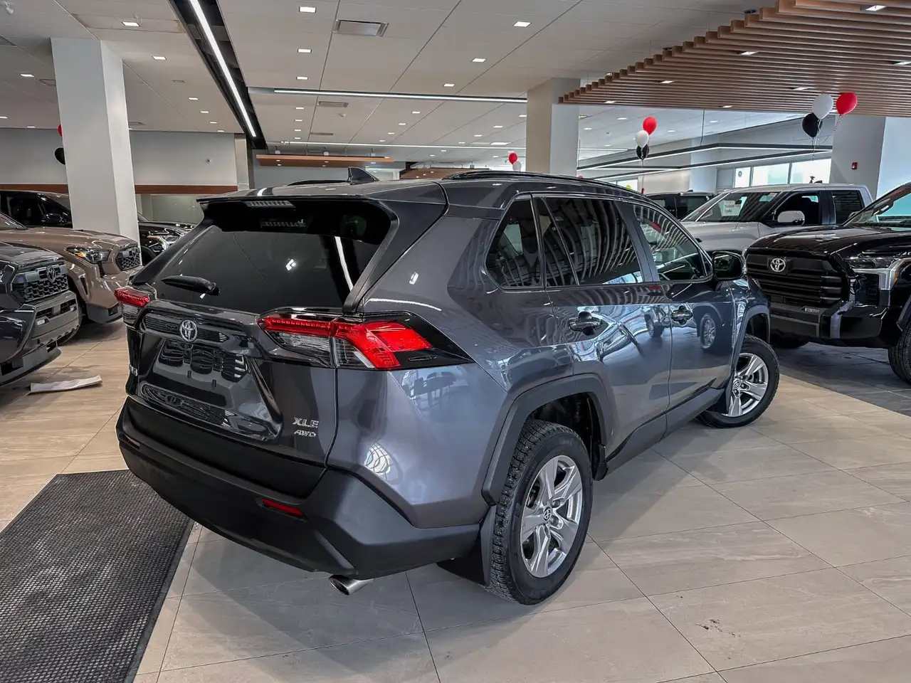 Toyota RAV 4 снимка Toyota RAV 4