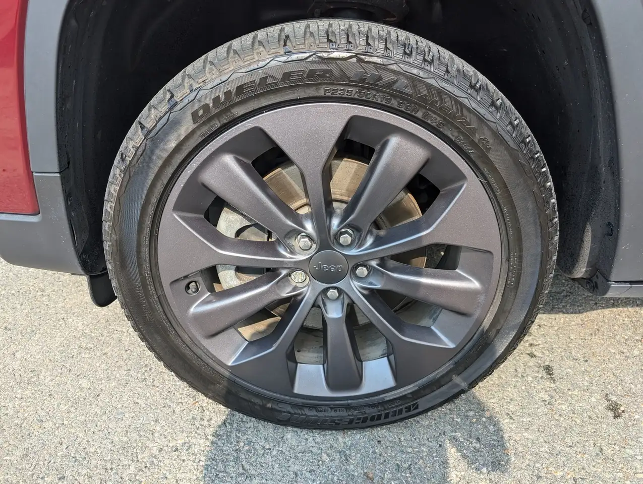 Jeep Cherokee снимка Jeep Cherokee