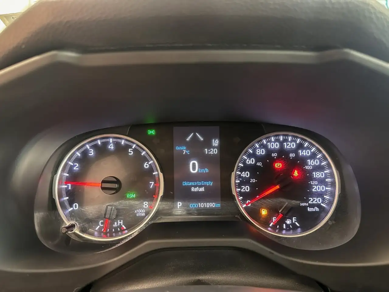 Toyota RAV 4 снимка Toyota RAV 4