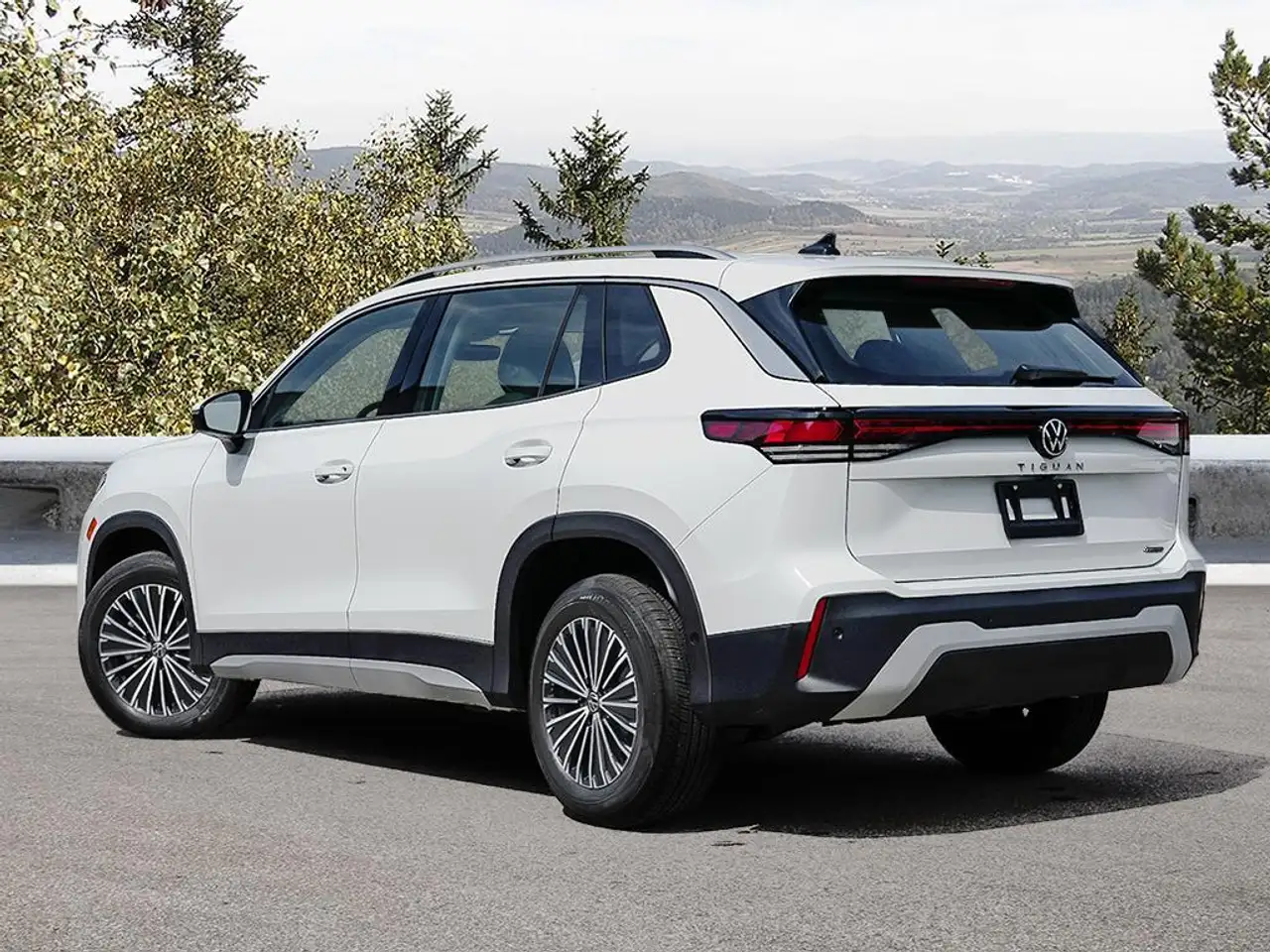 Volkswagen Tiguan снимка Volkswagen Tiguan