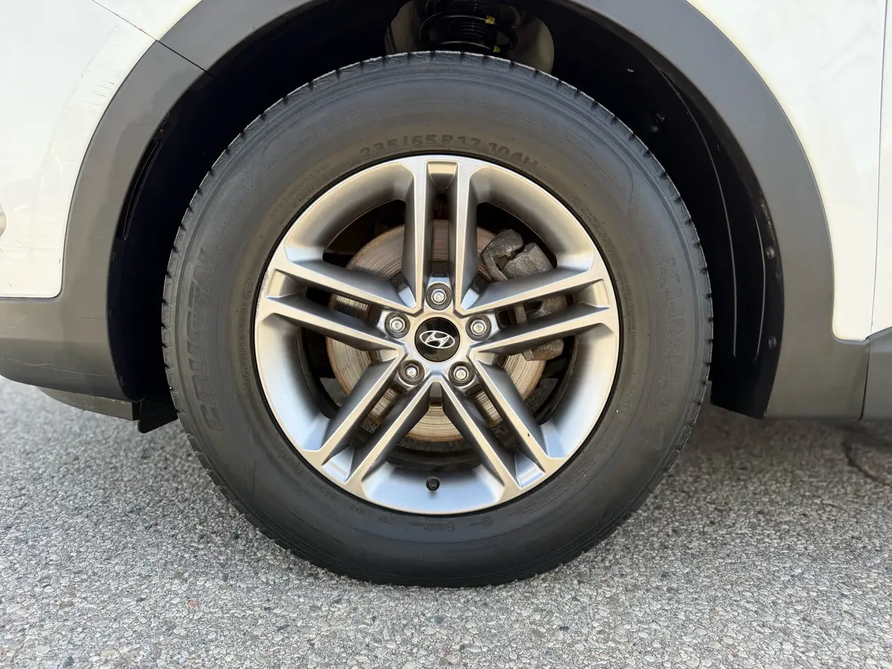 Hyundai SANTA FE снимка Hyundai SANTA FE