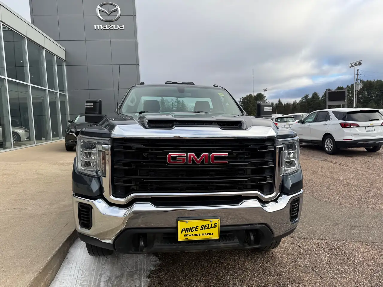 GMC Sierra 3500HD снимка GMC Sierra 3500HD