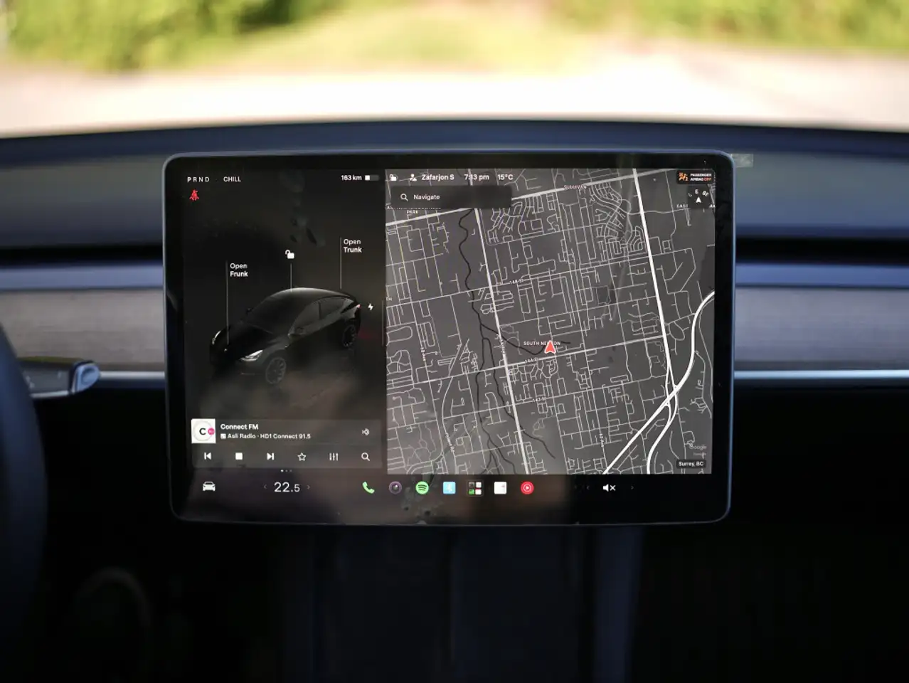 Tesla Model Y photo Tesla Model Y