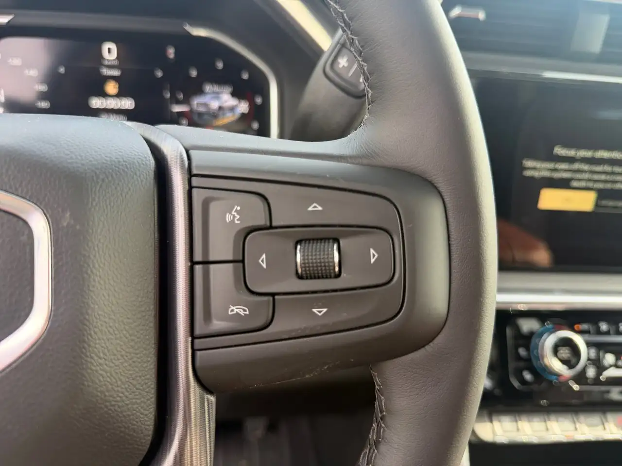GMC Sierra 3500HD photo GMC Sierra 3500HD