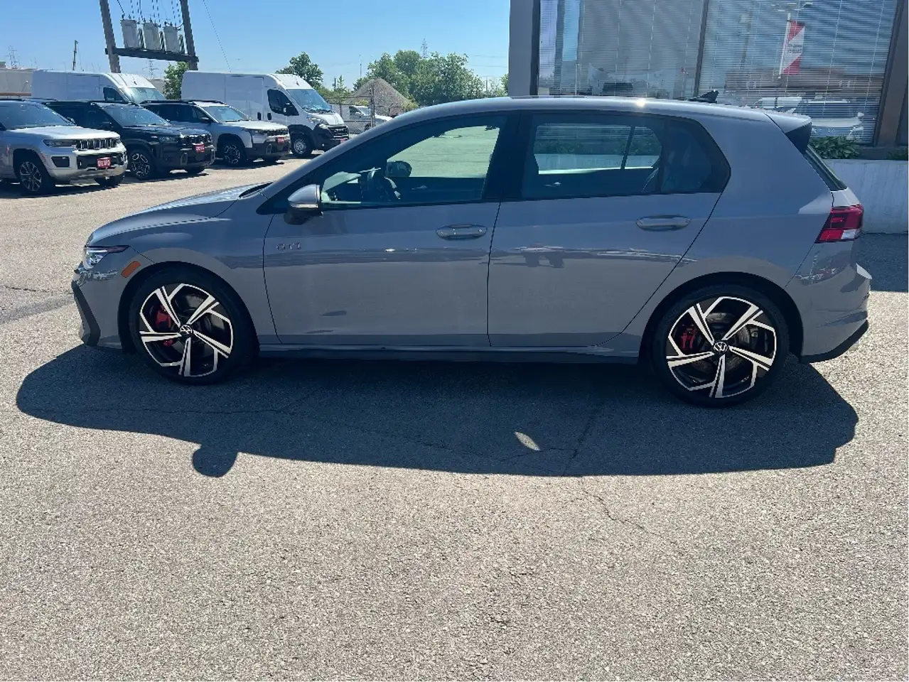 Volkswagen Golf GTI photo Volkswagen Golf GTI