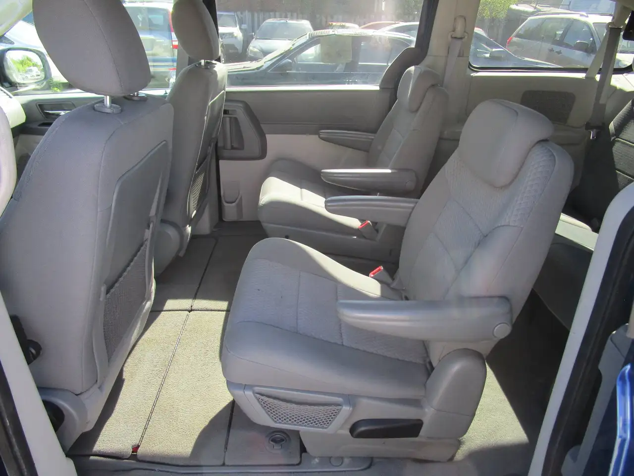 Dodge Grand Caravan снимка Dodge Grand Caravan