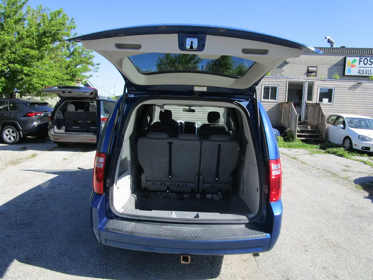 Dodge Grand Caravan снимка Dodge Grand Caravan