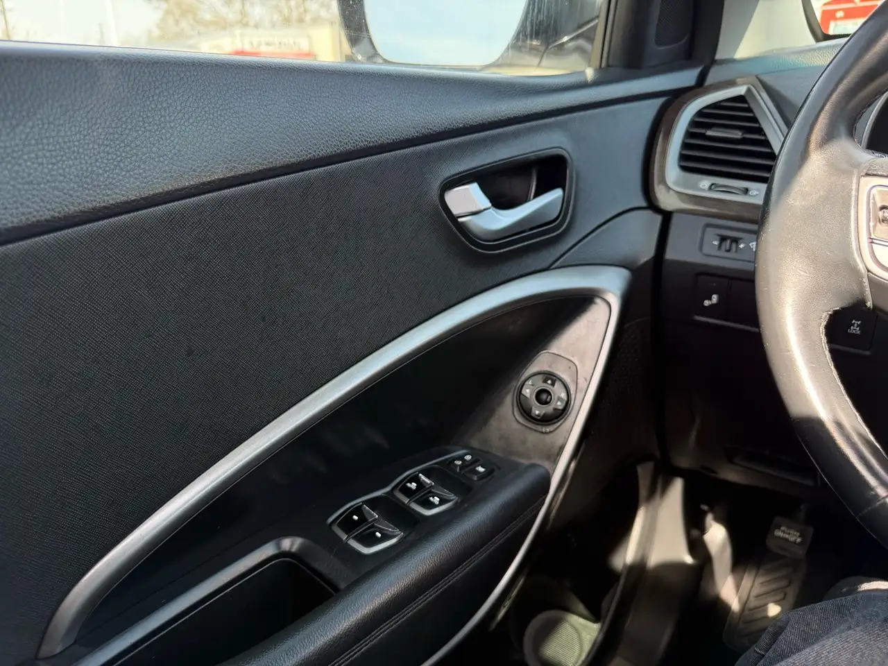 Hyundai SANTA FE снимка Hyundai SANTA FE