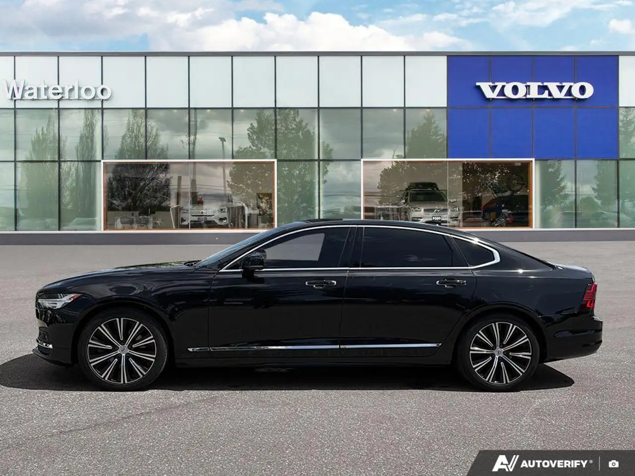 Volvo S90 снимка Volvo S90