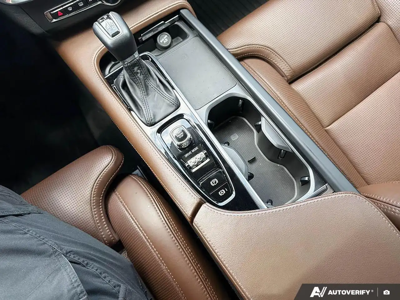 Volvo S90 снимка Volvo S90
