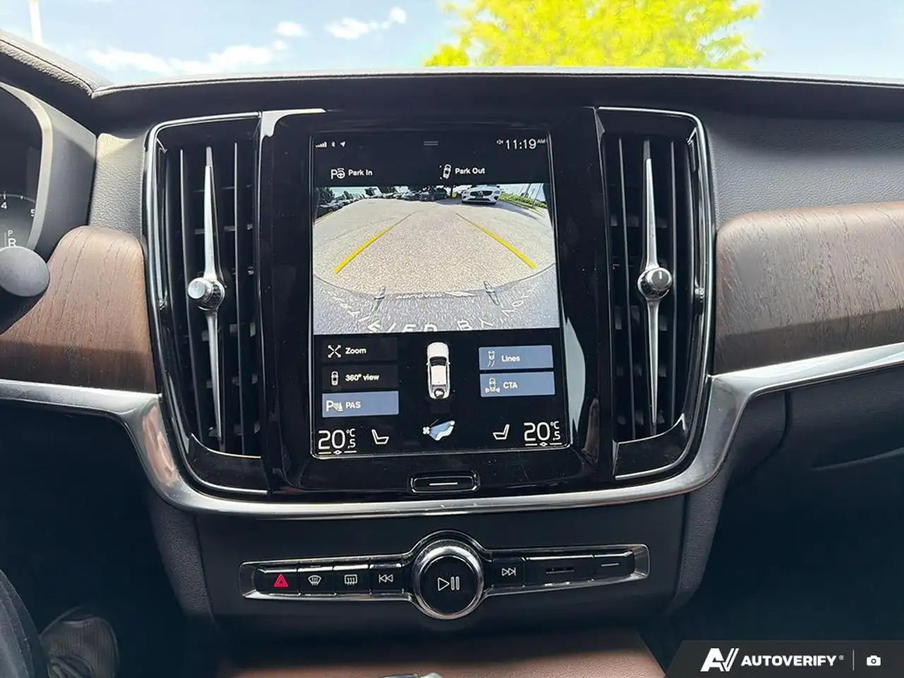 Volvo S90 снимка Volvo S90