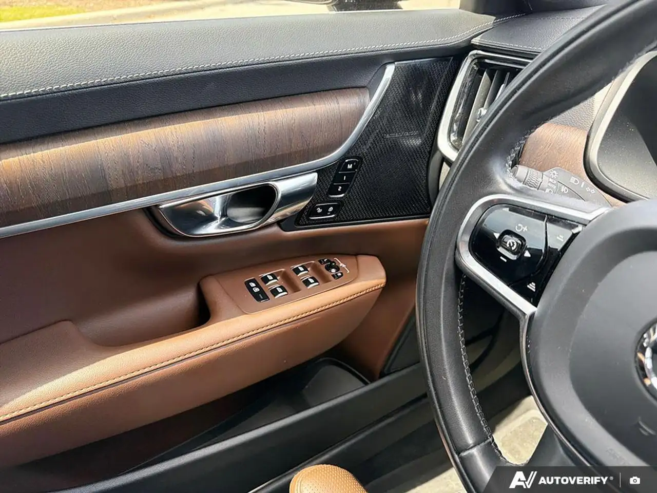 Volvo S90 снимка Volvo S90