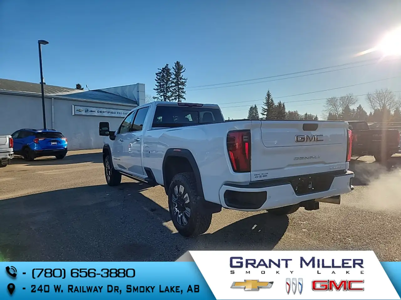 GMC Sierra 3500HD снимка GMC Sierra 3500HD