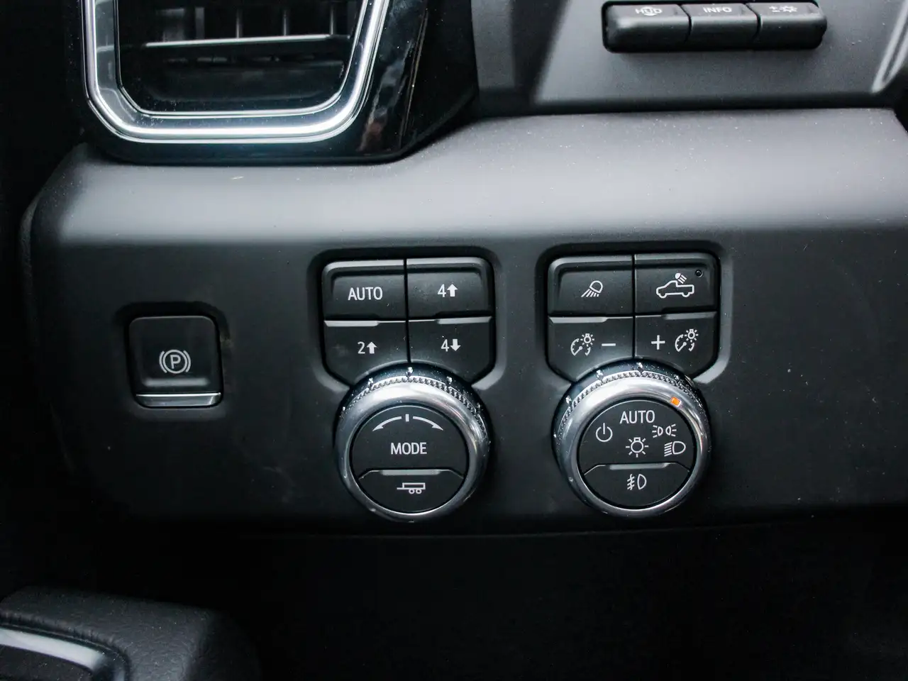 GMC Sierra 3500HD fotografie GMC Sierra 3500HD
