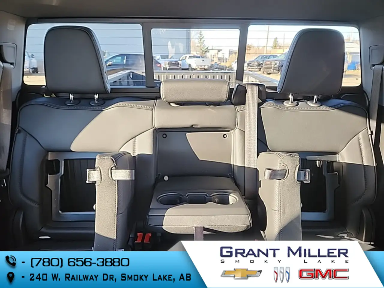 GMC Sierra 3500HD снимка GMC Sierra 3500HD
