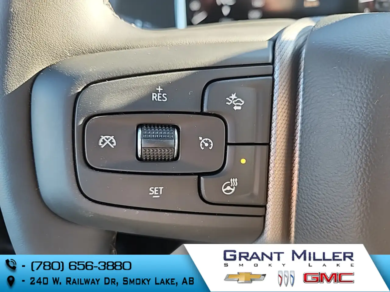 GMC Sierra 3500HD снимка GMC Sierra 3500HD