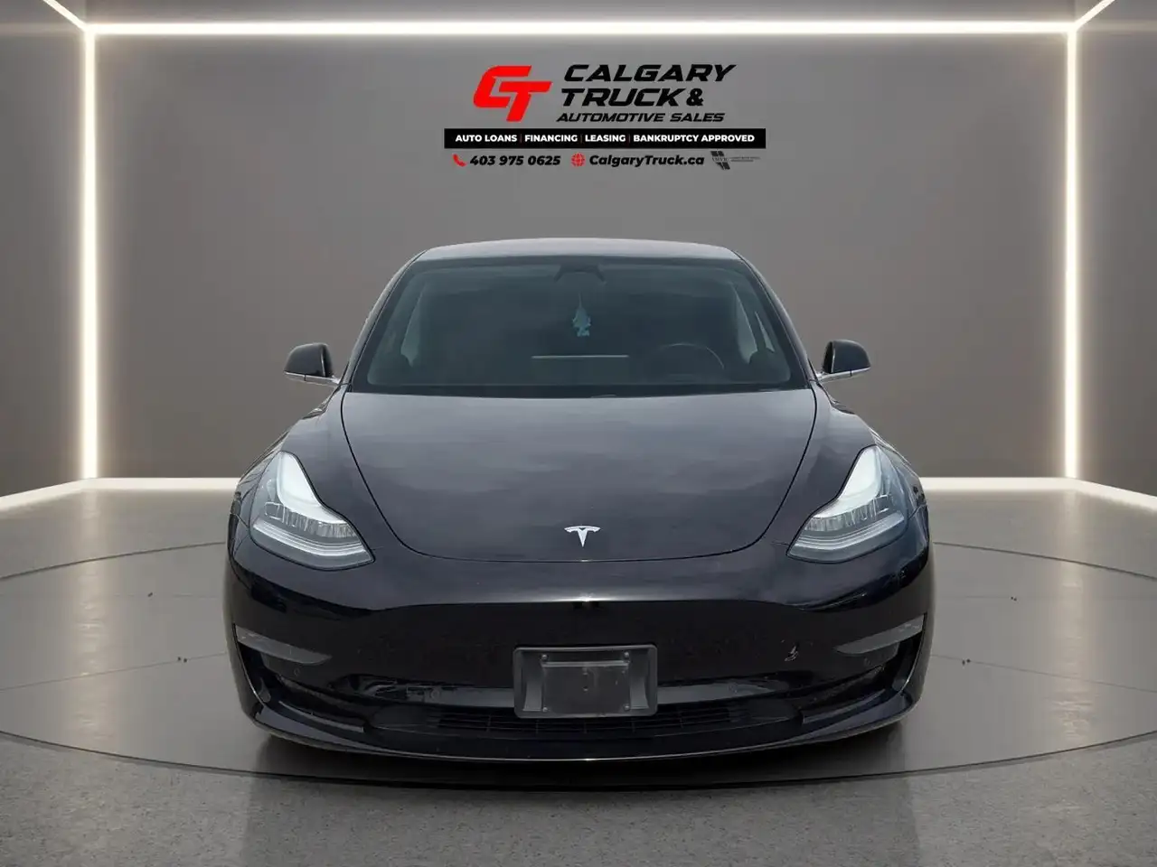 Tesla Model 3 photo Tesla Model 3