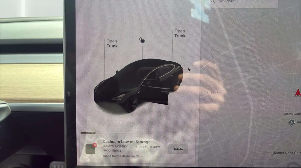 Tesla Model 3 photo Tesla Model 3