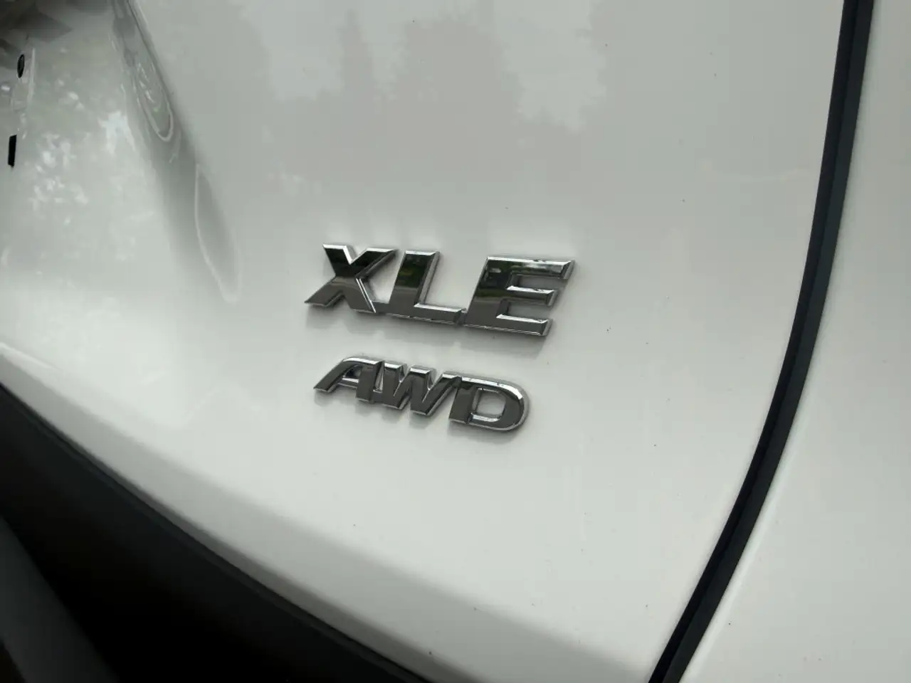 Toyota RAV 4 снимка Toyota RAV 4