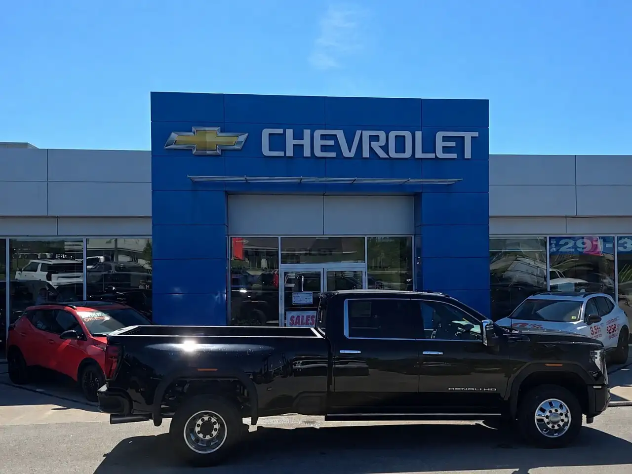 GMC Sierra 3500HD снимка GMC Sierra 3500HD