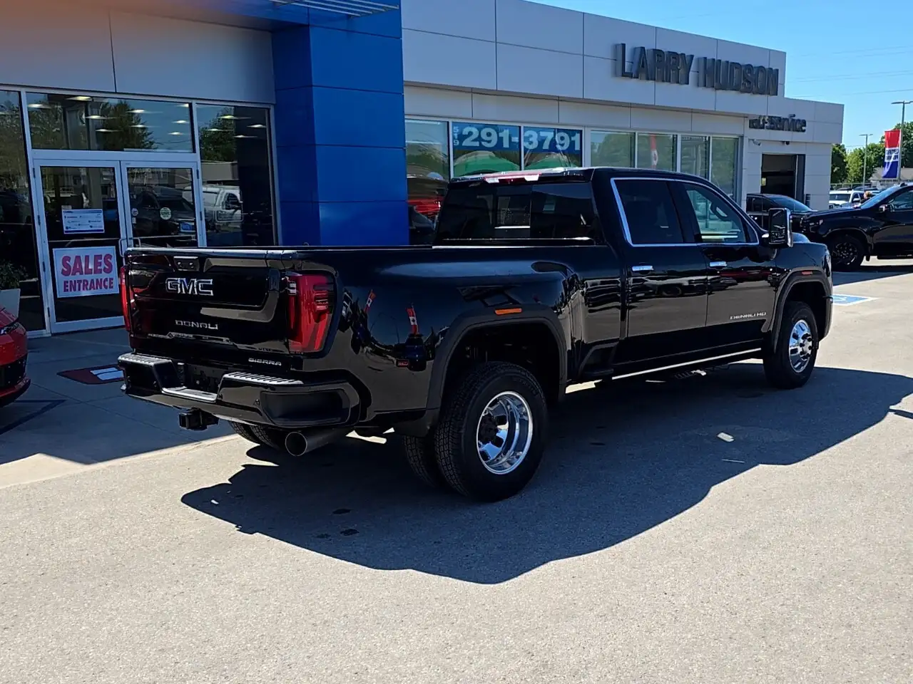 GMC Sierra 3500HD снимка GMC Sierra 3500HD