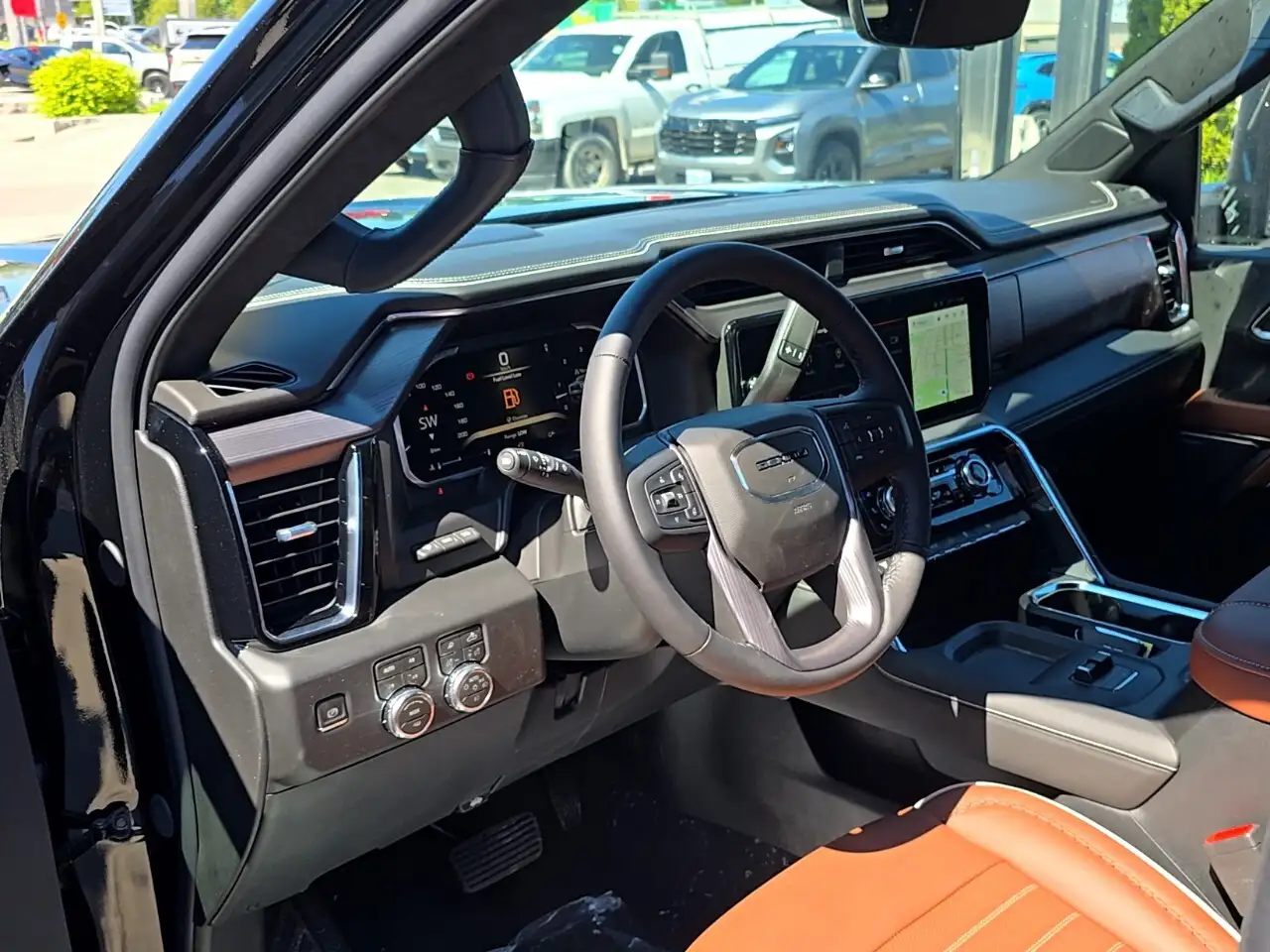 GMC Sierra 3500HD снимка GMC Sierra 3500HD