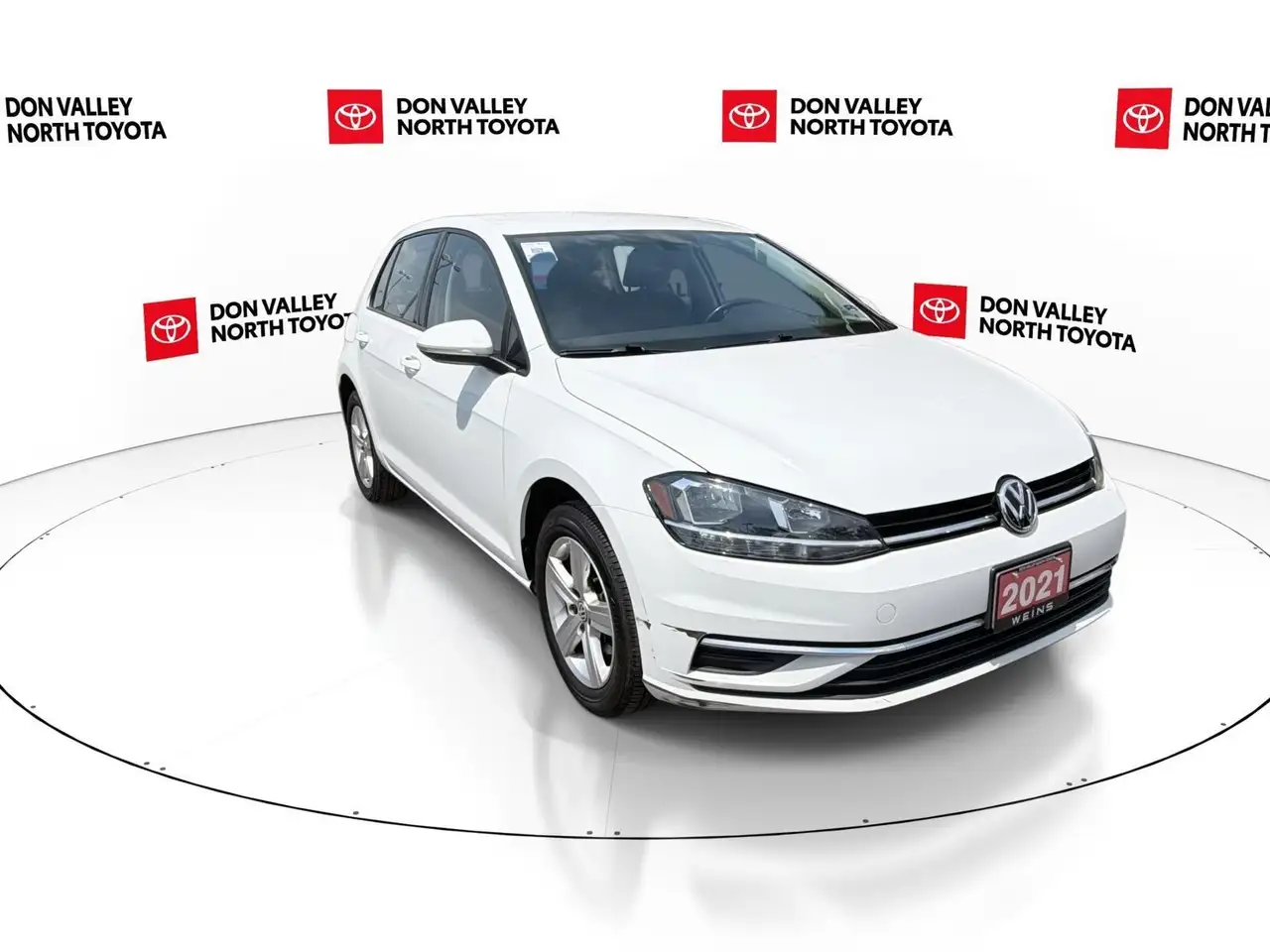 Volkswagen Golf photo Volkswagen Golf