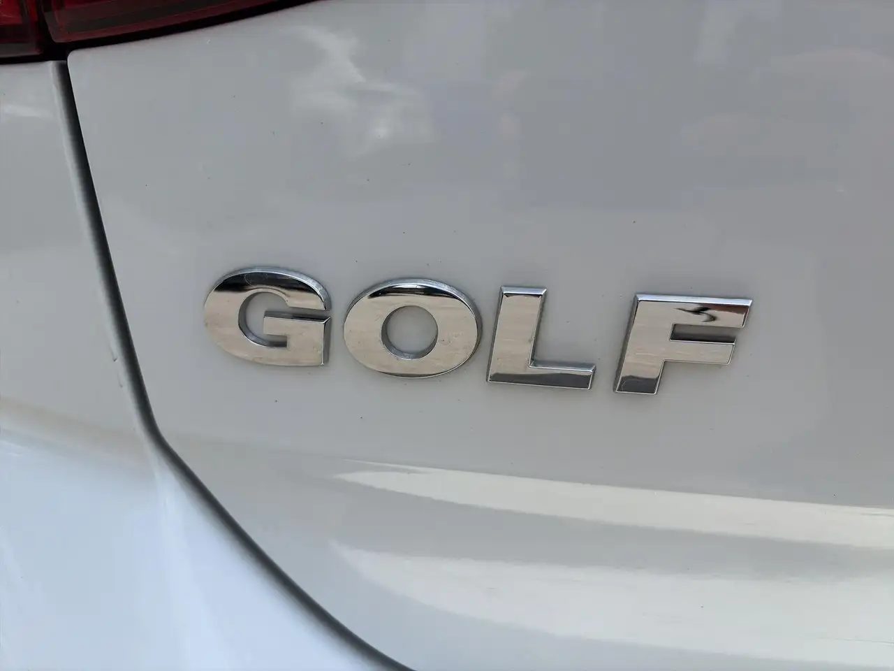 Volkswagen Golf photo Volkswagen Golf