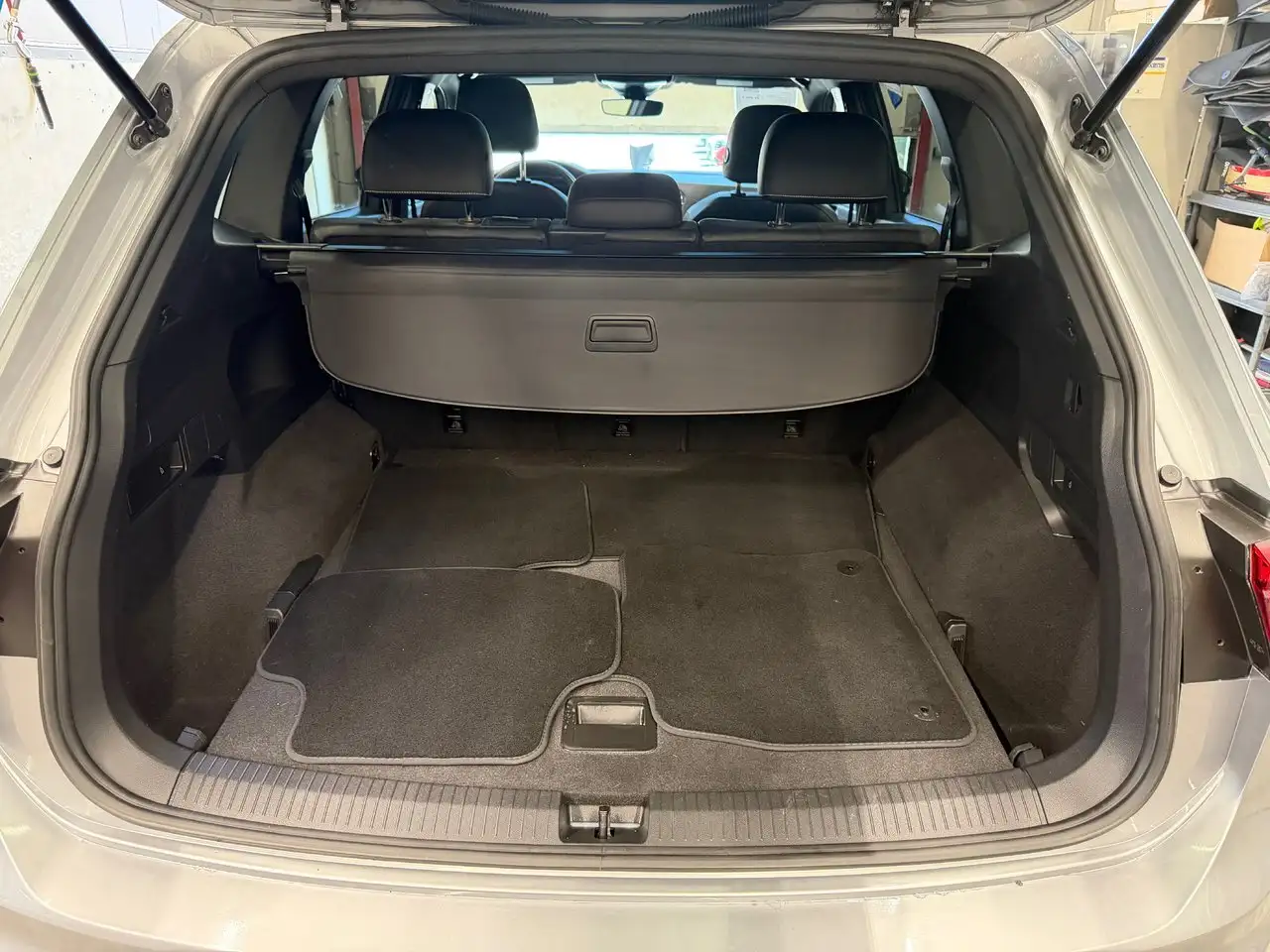 Volkswagen Tiguan снимка Volkswagen Tiguan