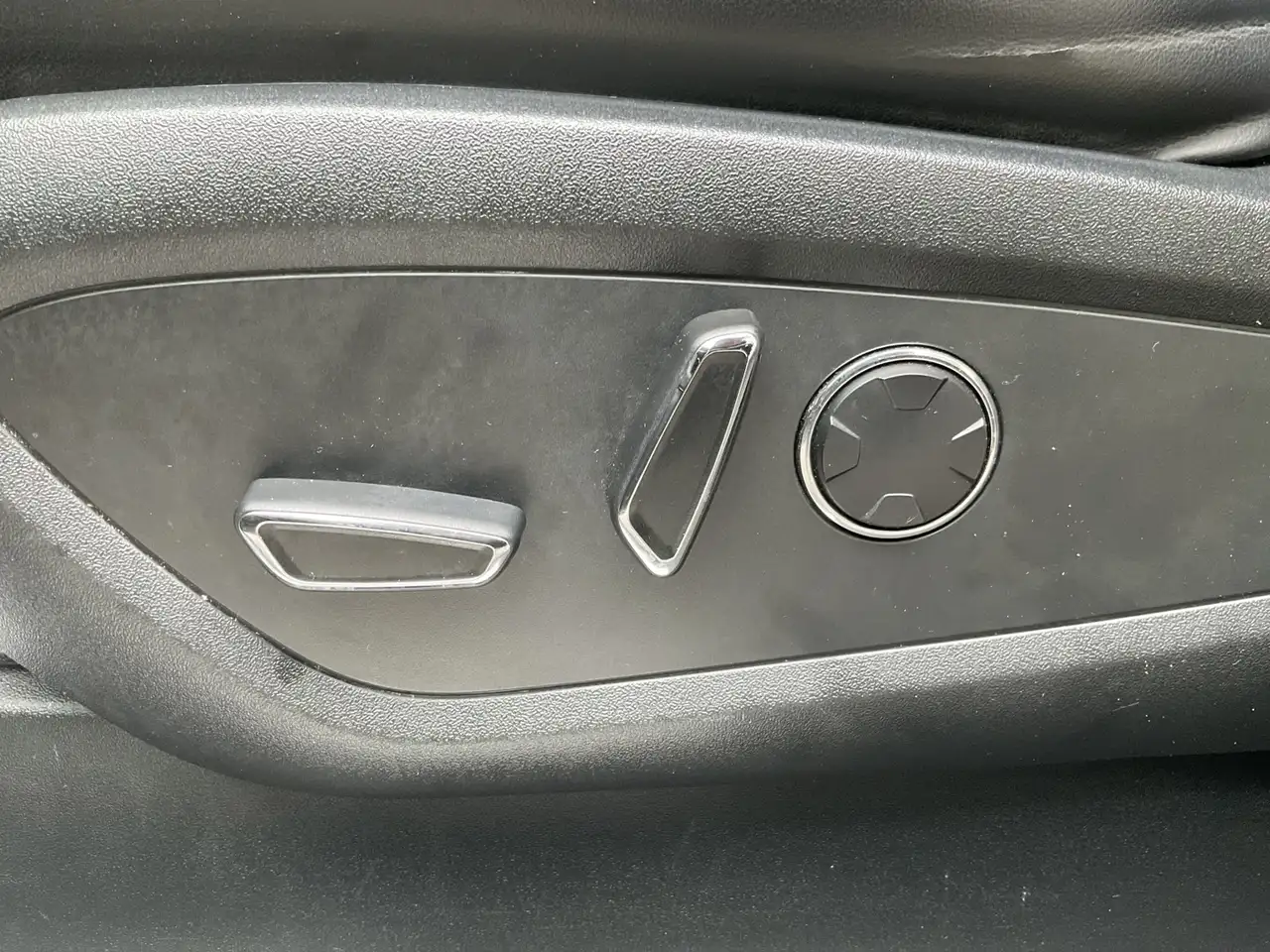 Lincoln MKC снимка Lincoln MKC