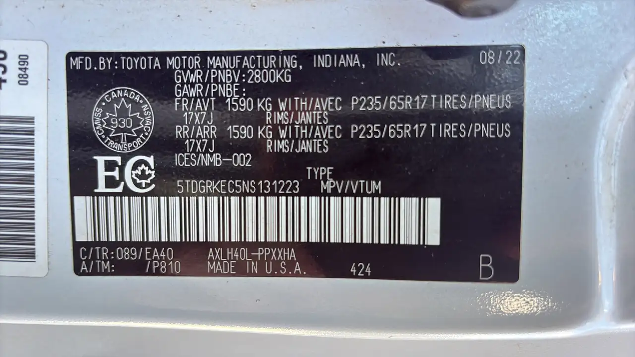 Toyota Sienna photo Toyota Sienna