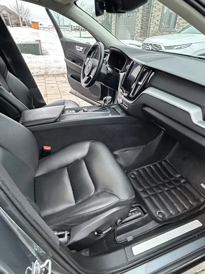 Volvo XC60 photo Volvo XC60
