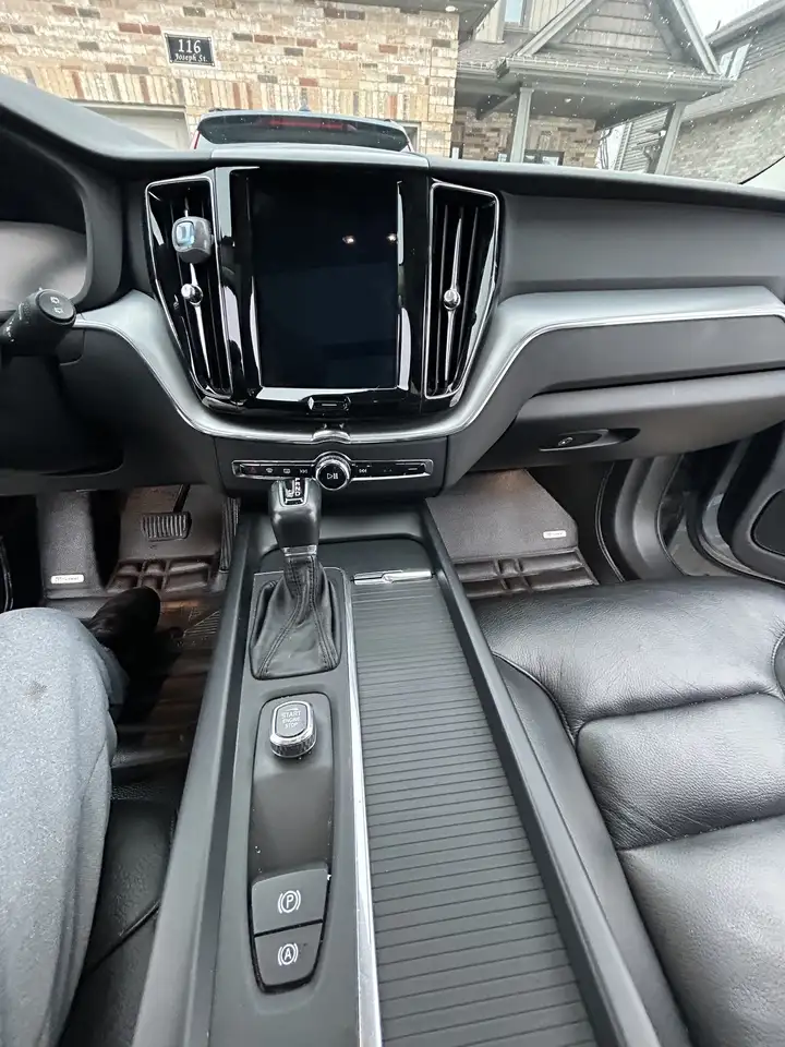 Volvo XC60 photo Volvo XC60