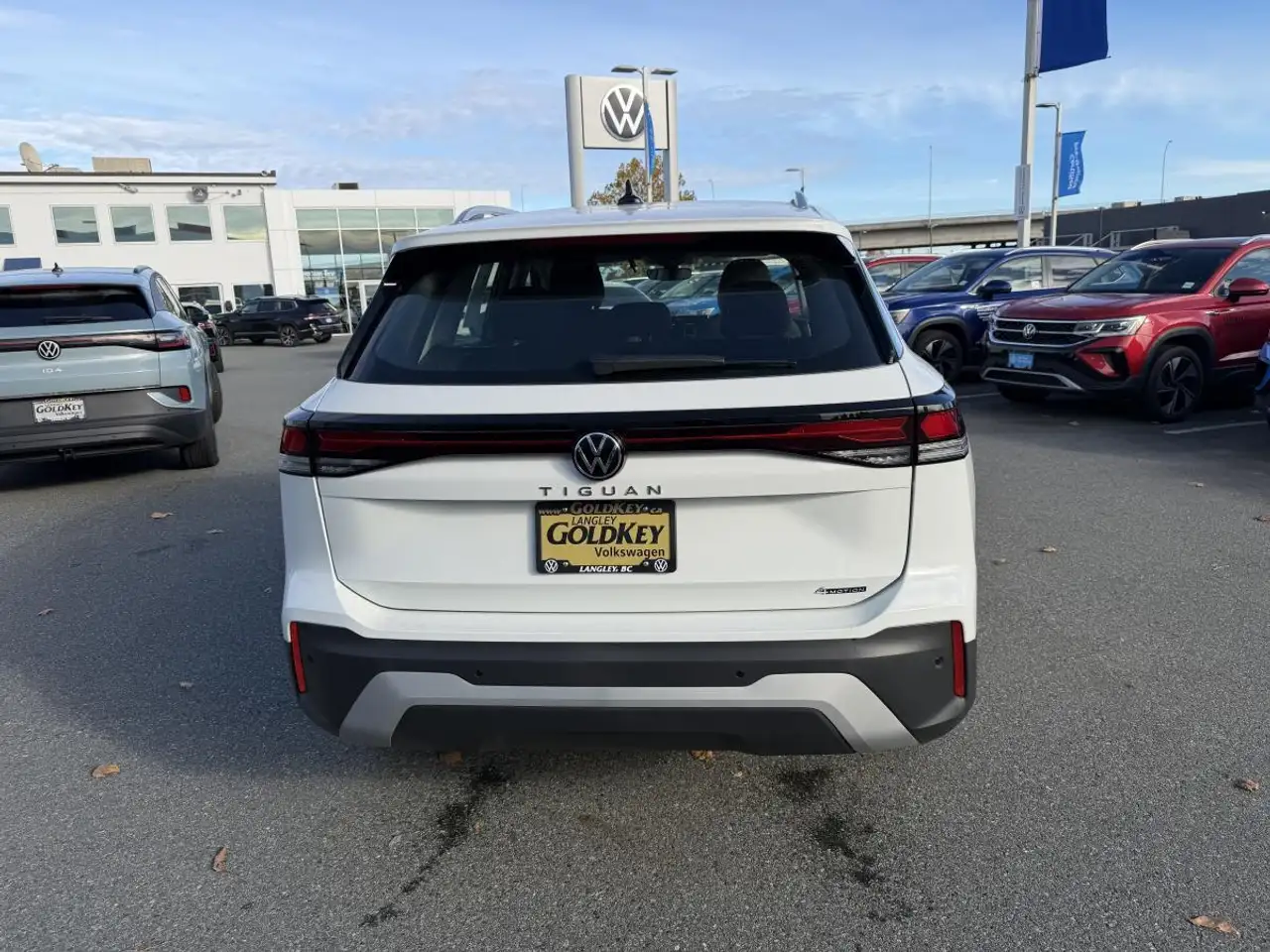 Volkswagen Tiguan снимка Volkswagen Tiguan