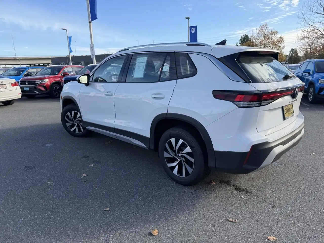 Volkswagen Tiguan снимка Volkswagen Tiguan