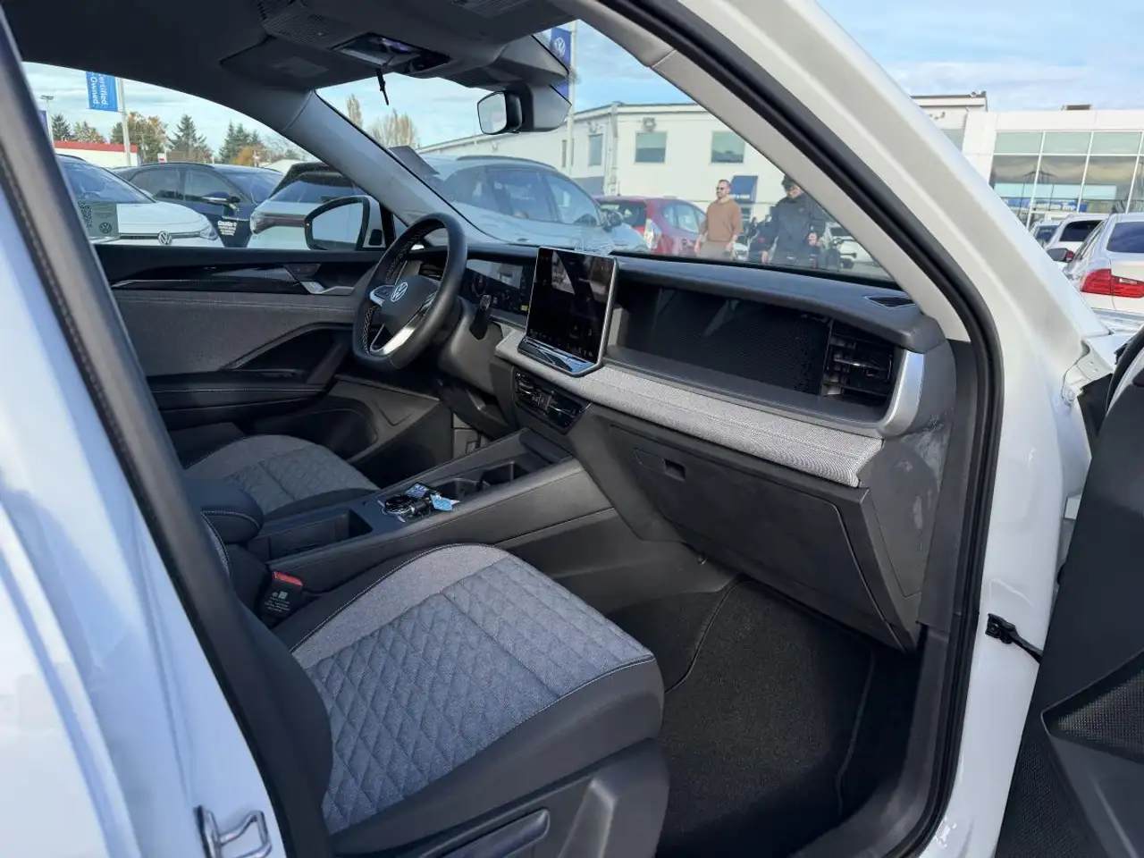 Volkswagen Tiguan снимка Volkswagen Tiguan