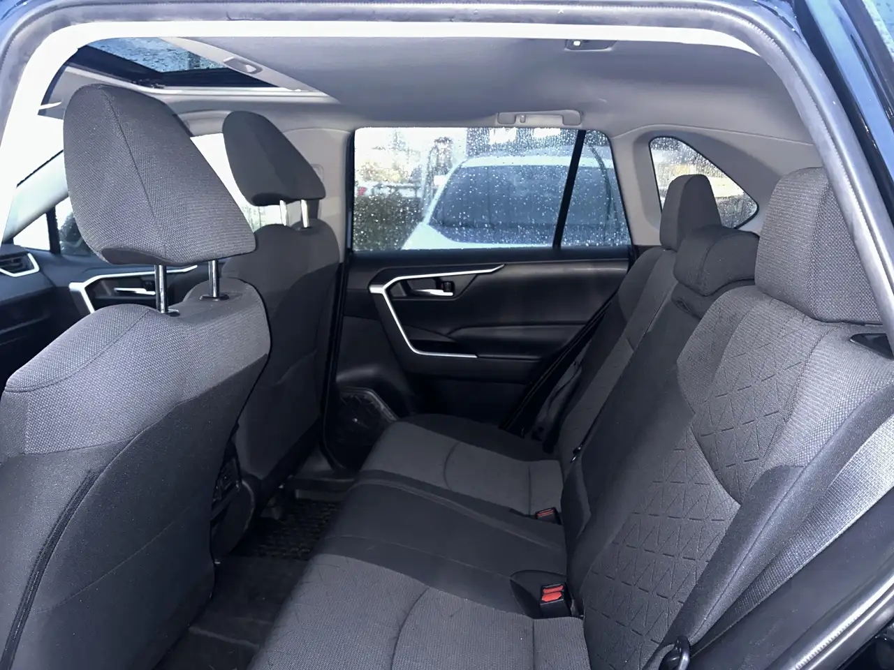 Toyota RAV 4 photo Toyota RAV 4