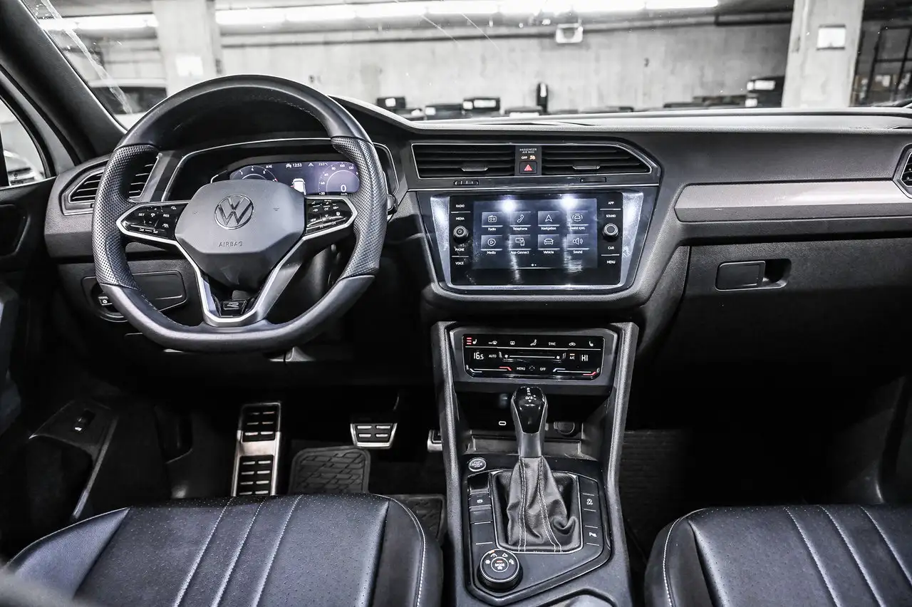 Volkswagen Tiguan photo Volkswagen Tiguan