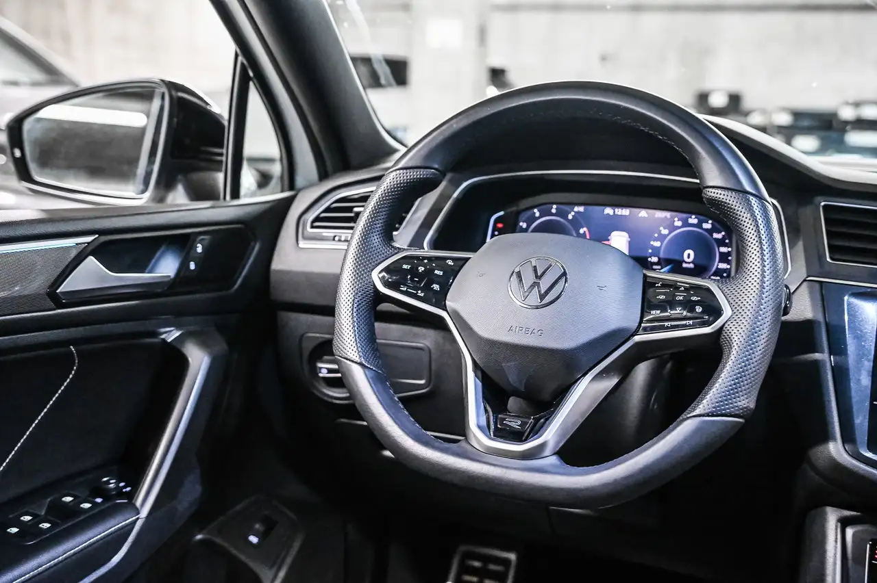Volkswagen Tiguan photo Volkswagen Tiguan