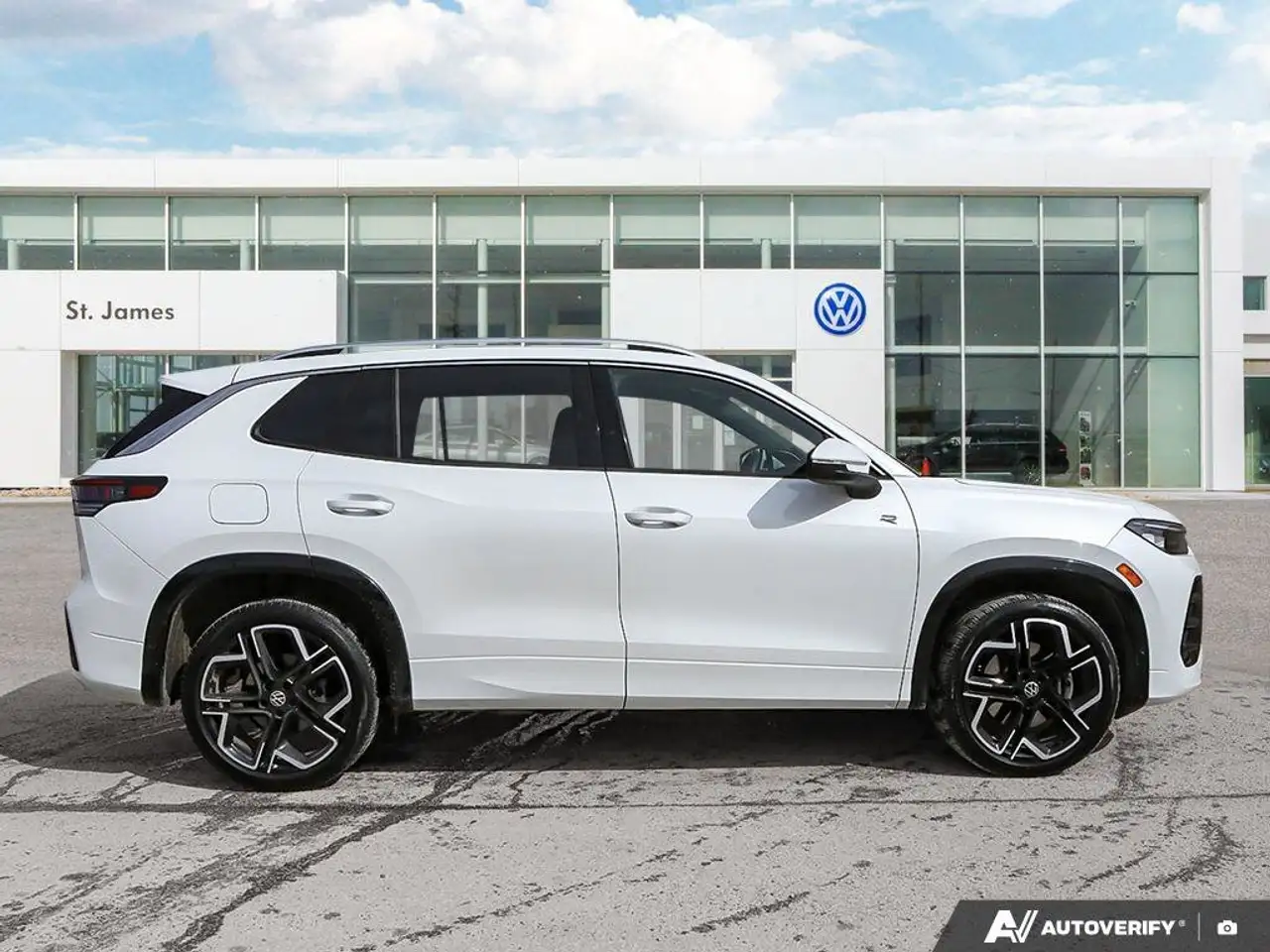 Volkswagen Tiguan снимка Volkswagen Tiguan