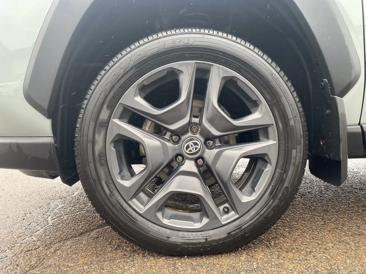 Toyota RAV 4 снимка Toyota RAV 4