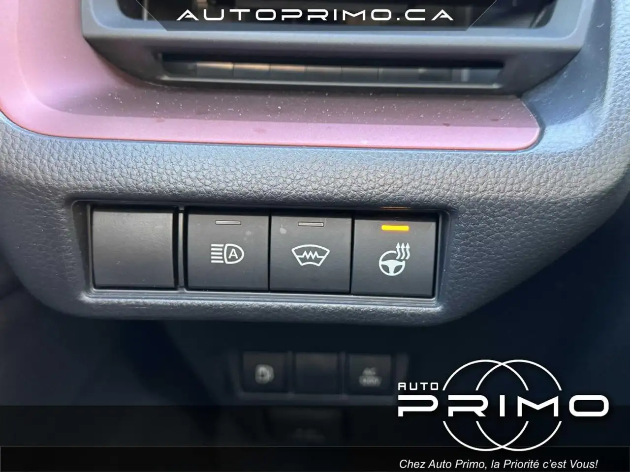 Toyota Prius Prime снимка Toyota Prius Prime