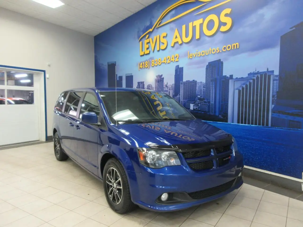 Dodge Grand Caravan снимка Dodge Grand Caravan