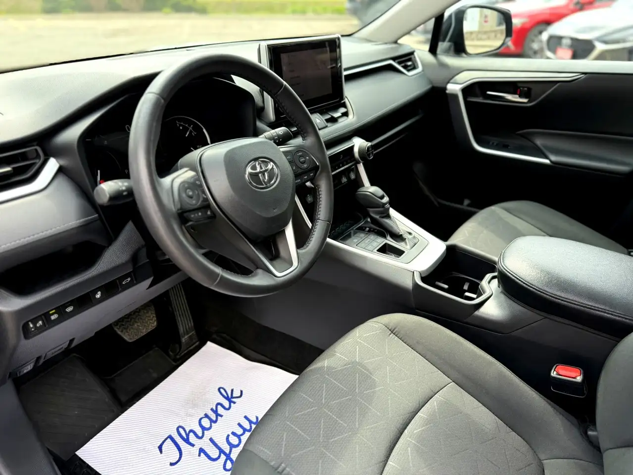 Toyota RAV 4 снимка Toyota RAV 4