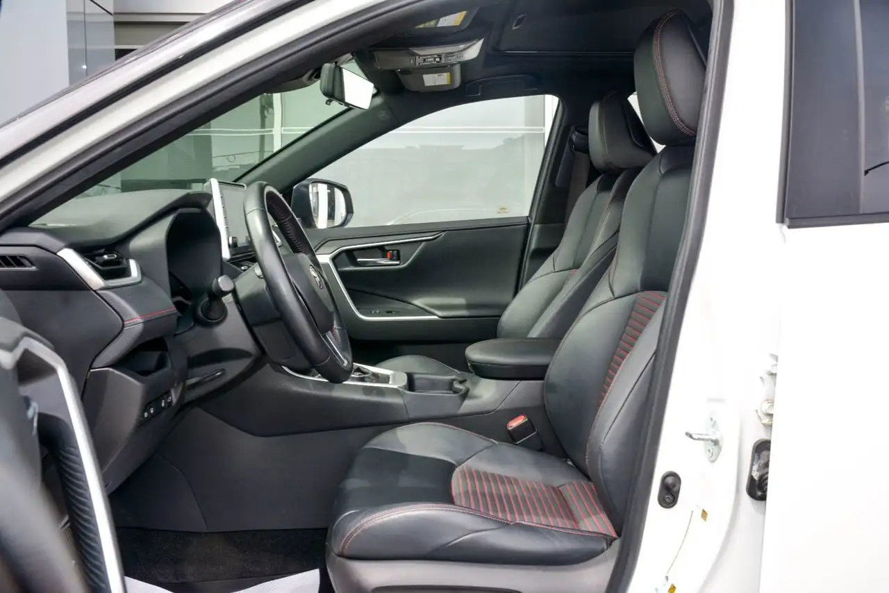 Toyota RAV 4 Prime fotografie Toyota RAV 4 Prime