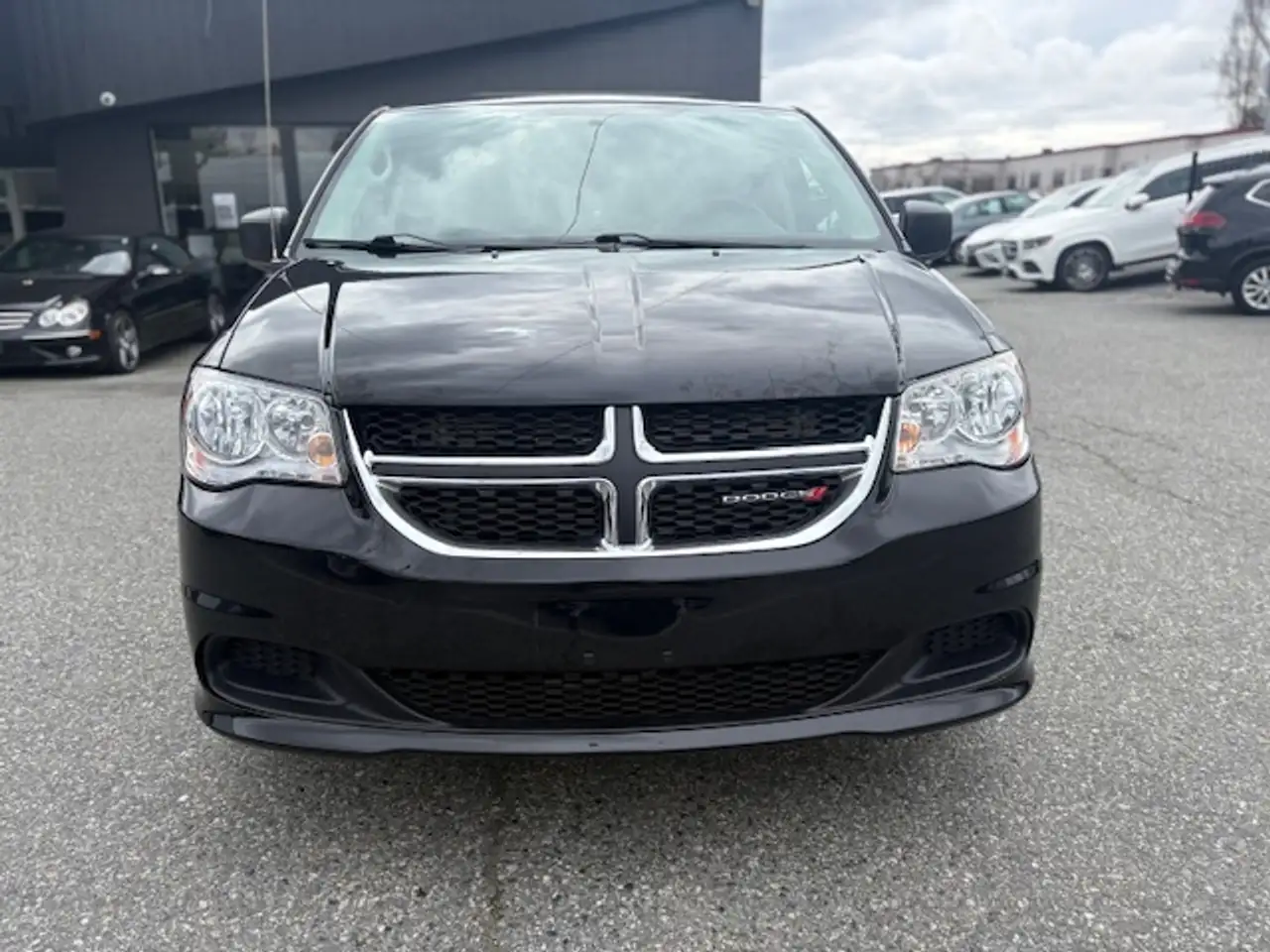 Dodge Grand Caravan fotografie Dodge Grand Caravan