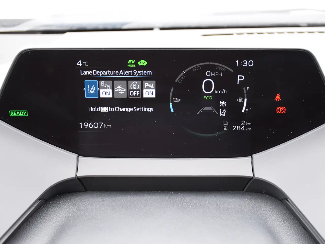 Toyota Prius снимка Toyota Prius